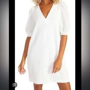 BB Dakota Fields of Gold
Shift Dress in Bright White
